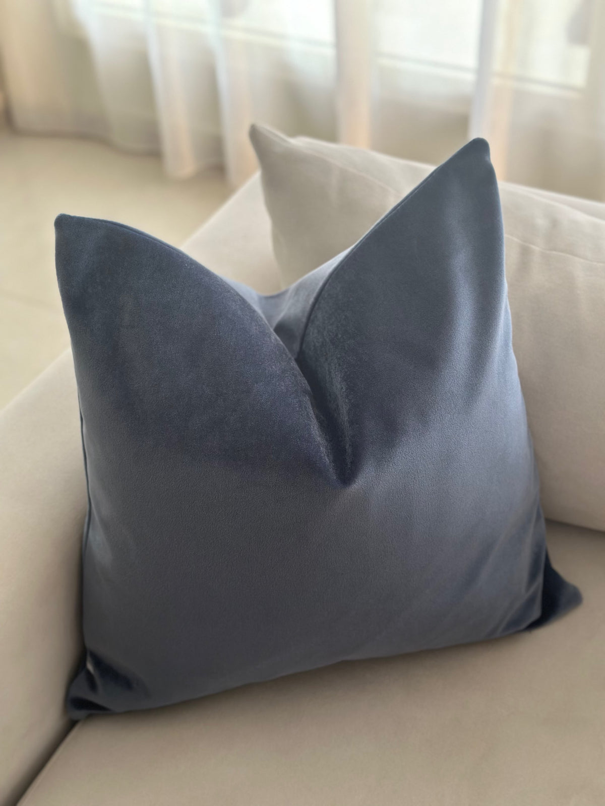 Cushion cover - 001