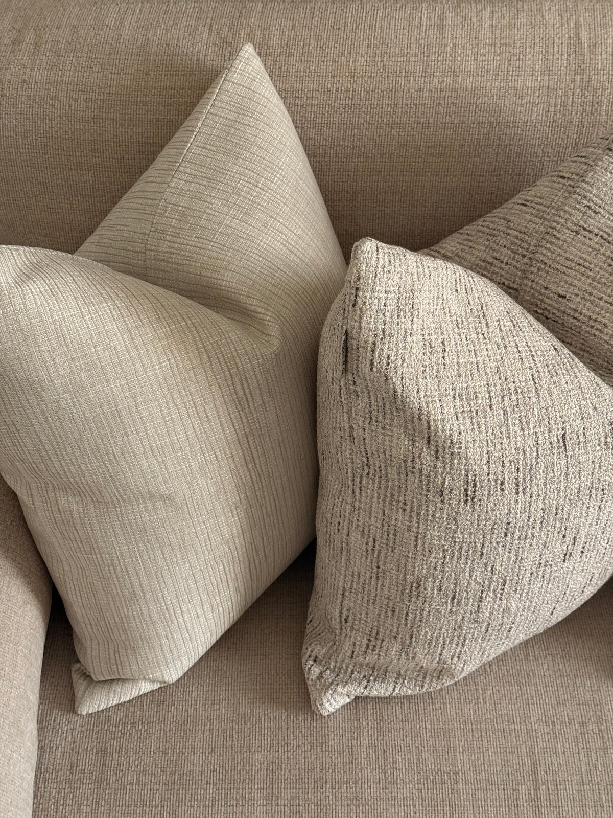 Cushion cover - 043