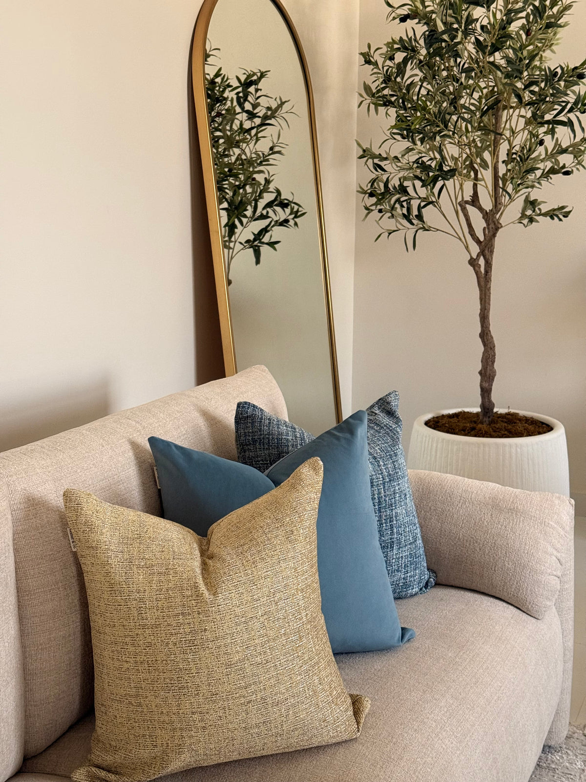 Cushion cover - 006