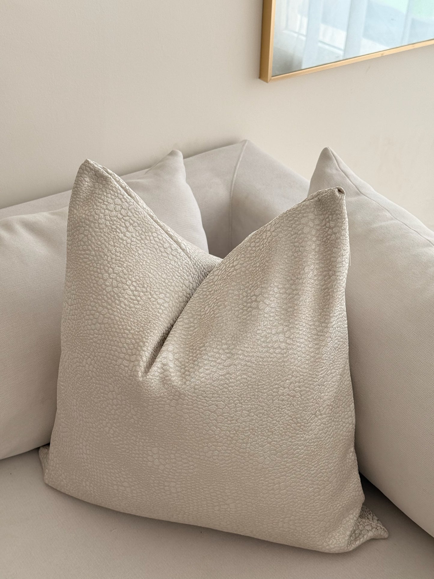 Cushion cover - 009