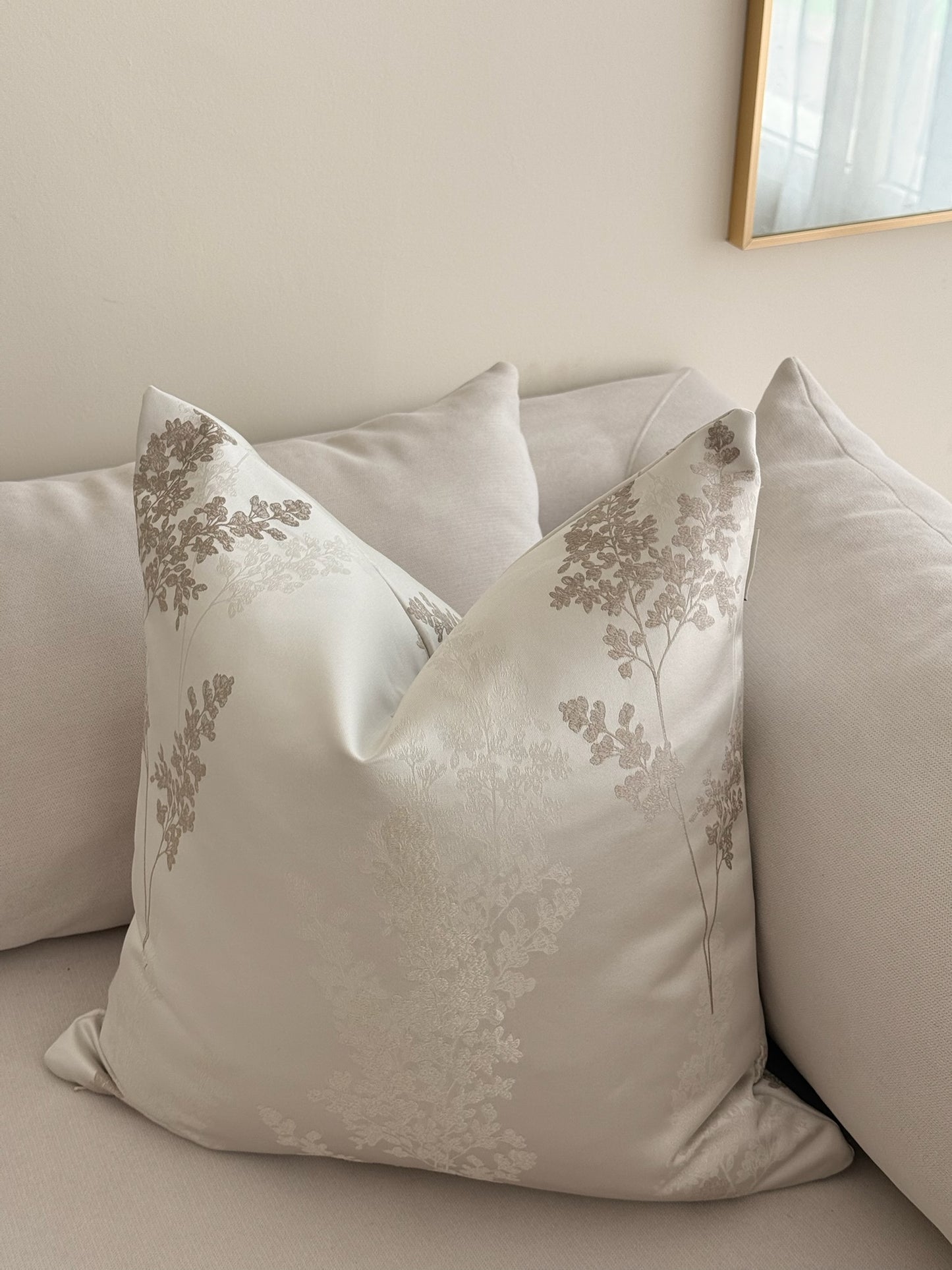 Cushion cover - 014