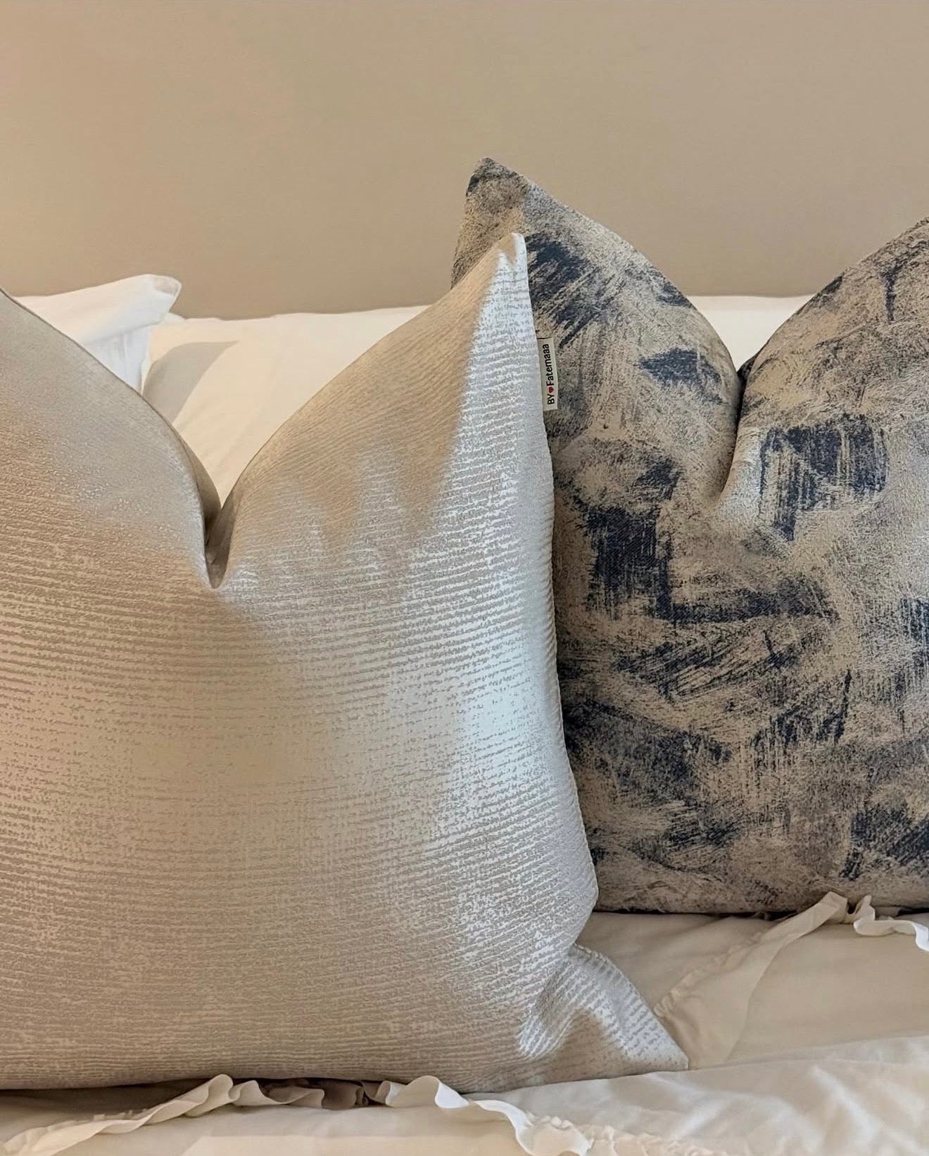 Cushion cover - 023