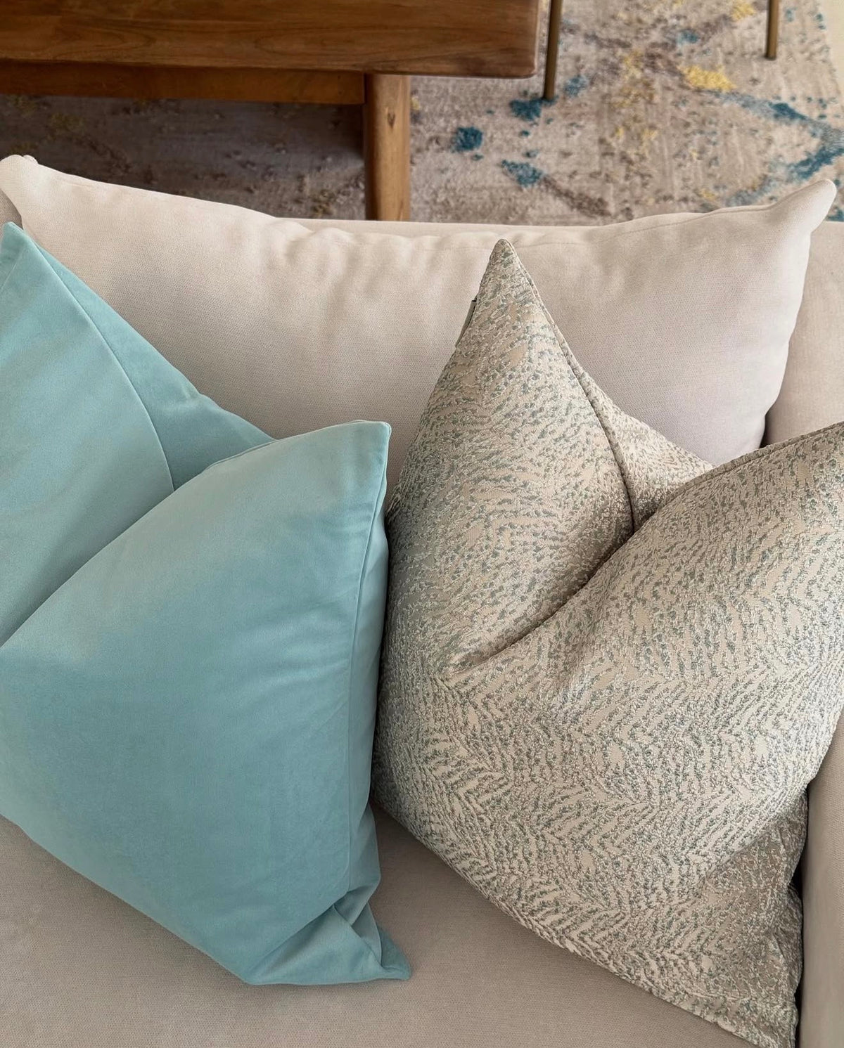 Cushion cover - 033