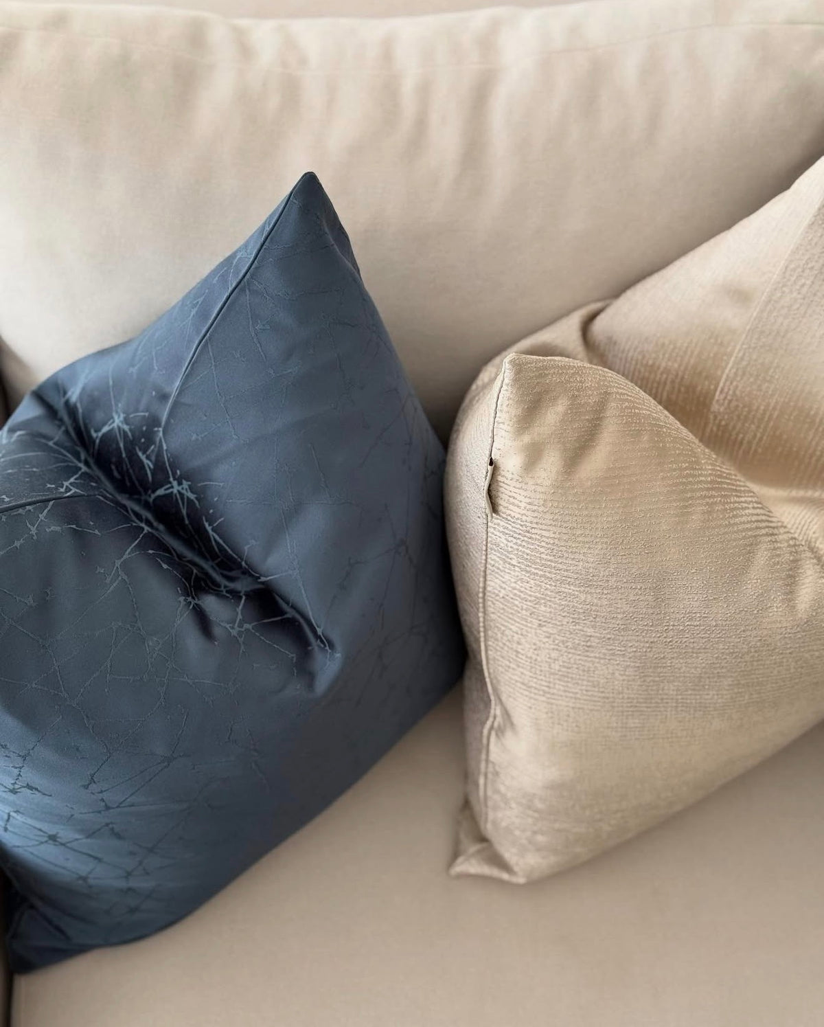 Cushion cover - 032