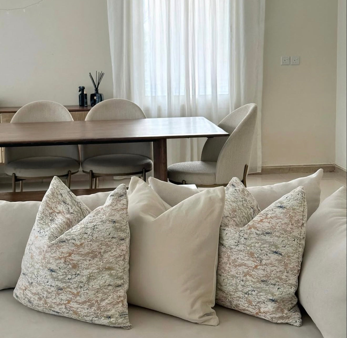 Cushion cover - 008