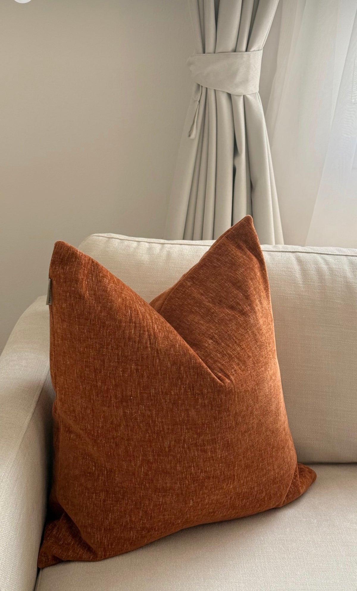 Cushion cover - 024