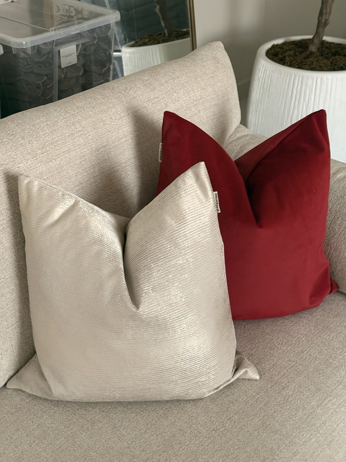 Cushion cover - 023