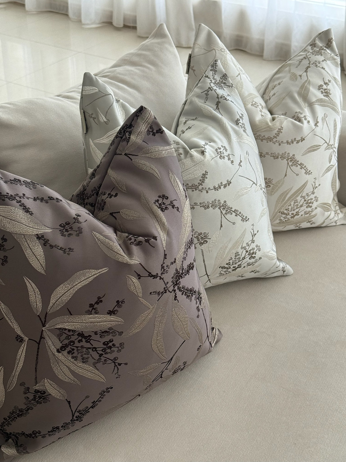 Cushion cover - 012